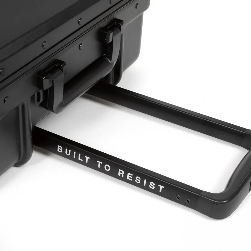 RESIST'R CASE L NEGRO
